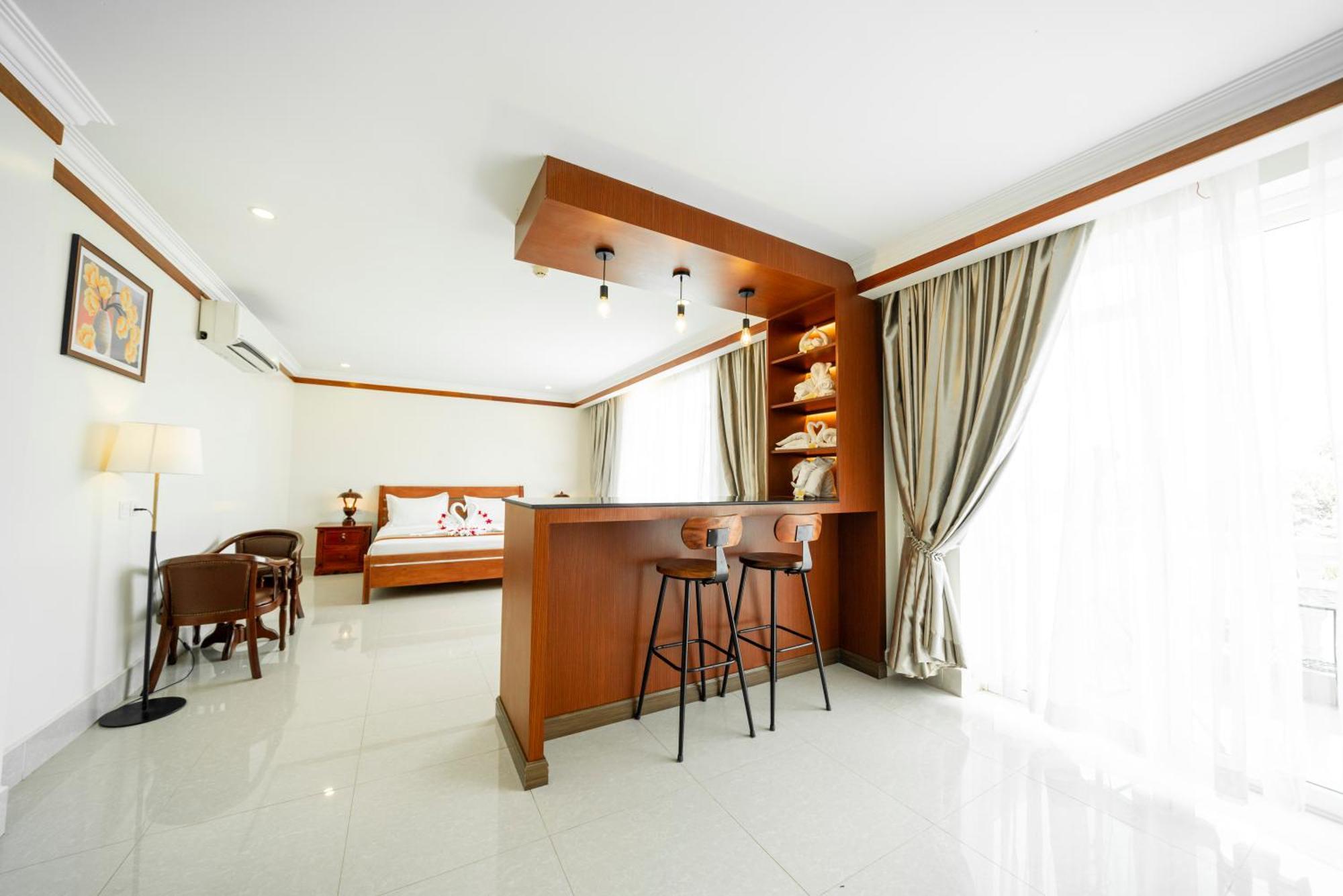 Pursat Riverside Hotel & Spa Ngoại thất bức ảnh