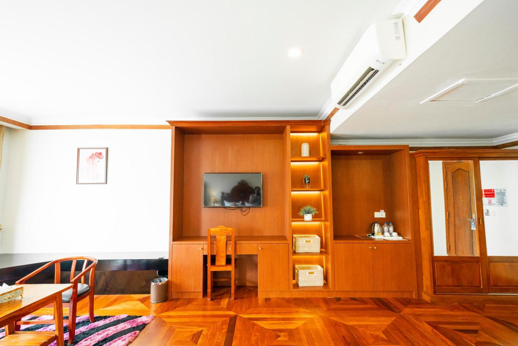 Pursat Riverside Hotel & Spa Ngoại thất bức ảnh
